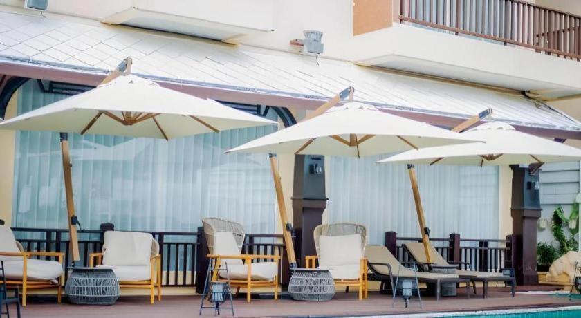 Sarita Chalet & Spa Hotel - Sha Extra Plus Jomtien Beach Exteriör bild